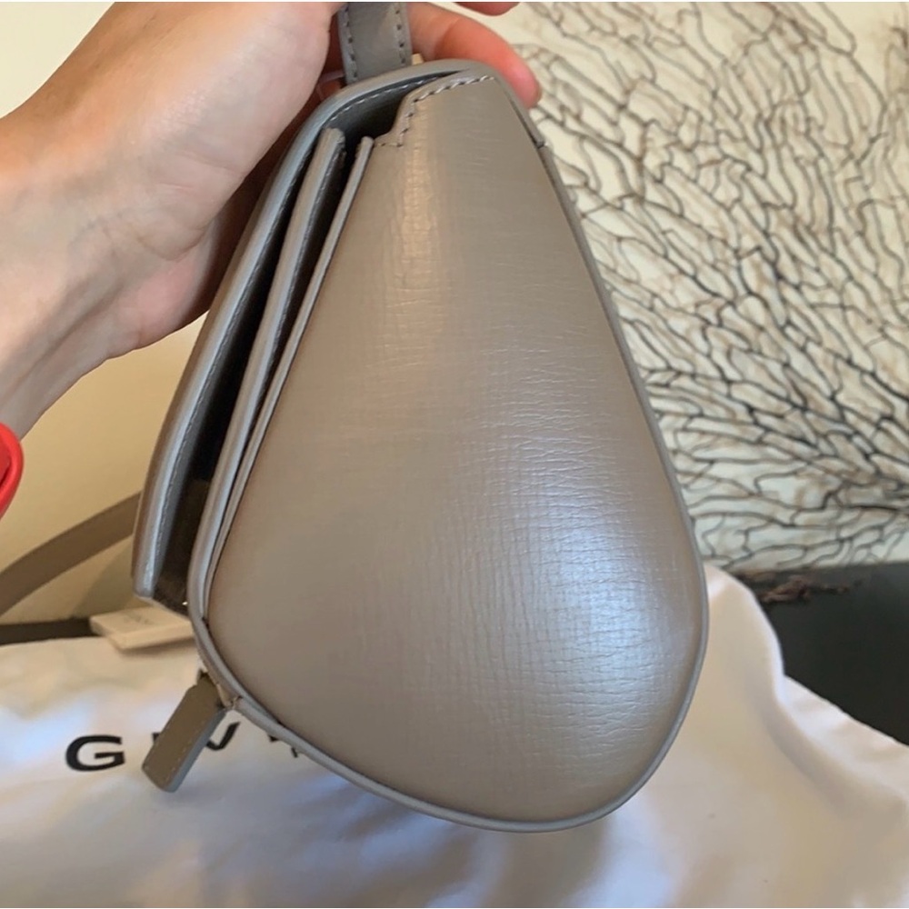 Givenchy Beige Crossbody Bag - Picture 7 of 11